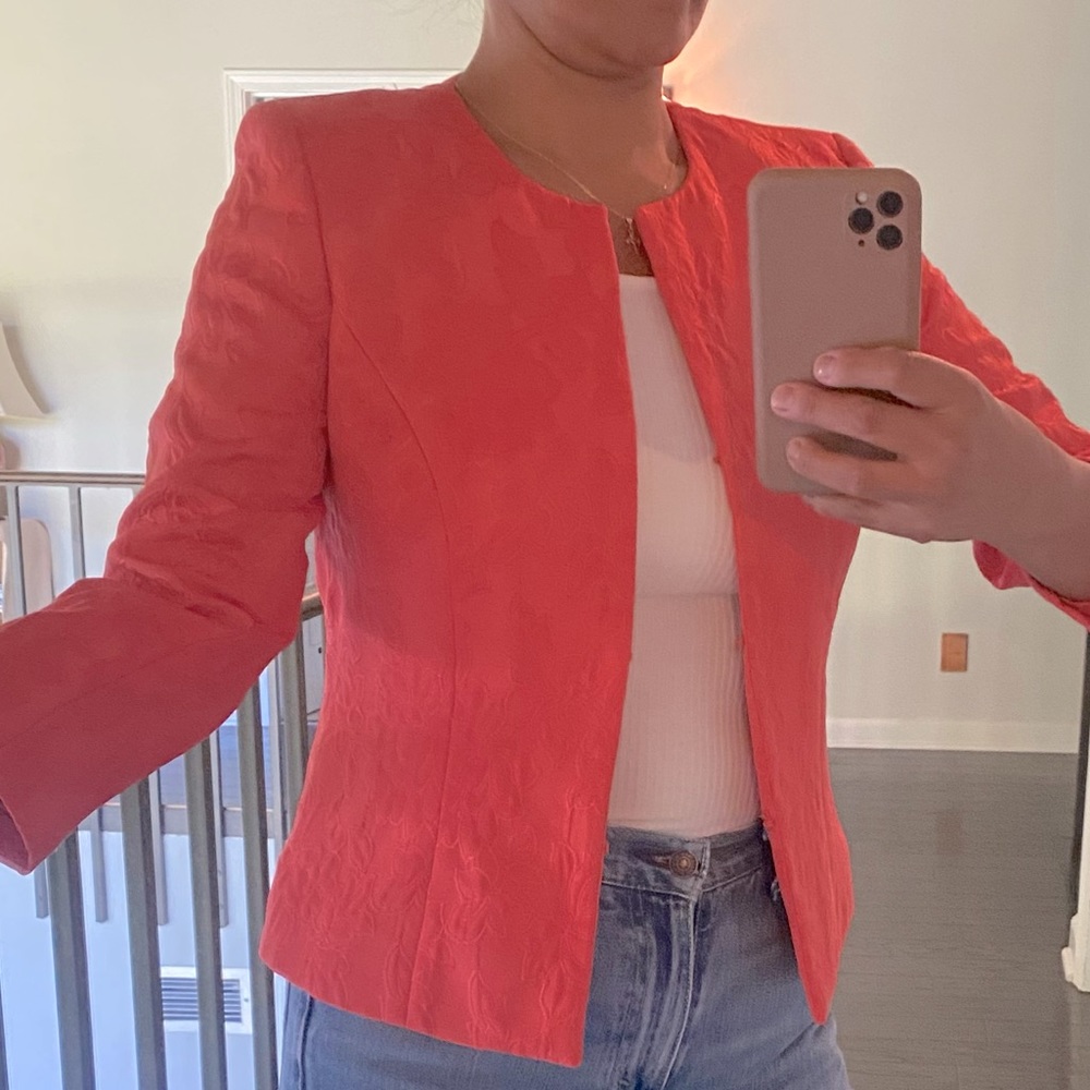 Josephine Floral Jacquard Round Neck Blazer